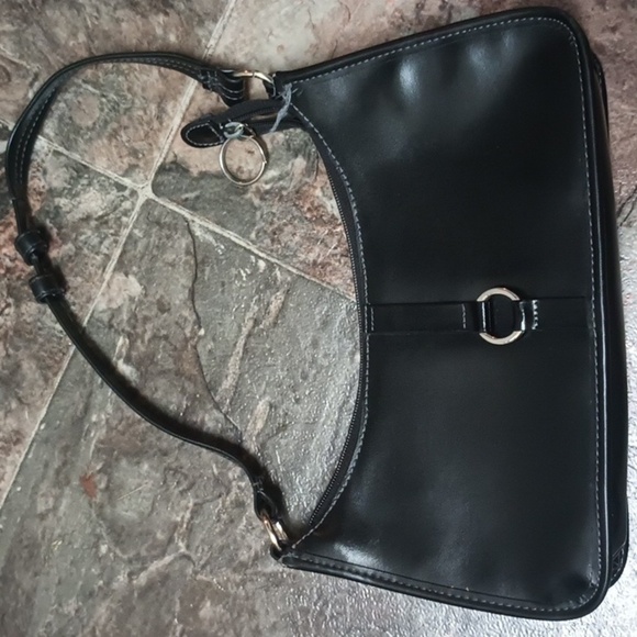 Mossimo Supply Co. Handbags - Mossimo black leather purse